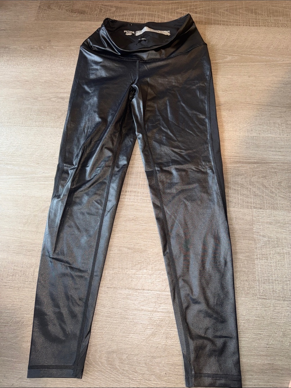 Victoria's Secret Glossy Liquid Shine High-Waisted Leggings Sz S